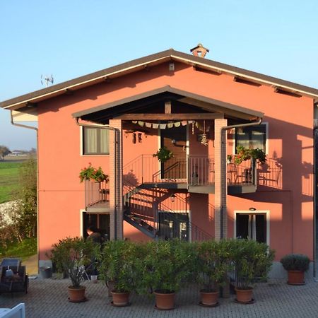 El Garbin Bed & Breakfast Savigliano Dış mekan fotoğraf